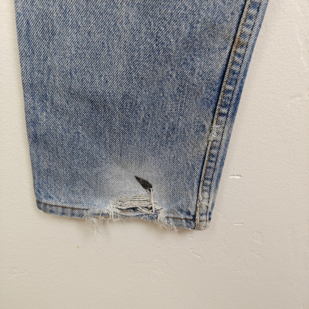 Vintage 90s Levi's 505 Jeans Womens 26 Light Wash Distressed Grunge Aesthetic - Picture 11 of 15